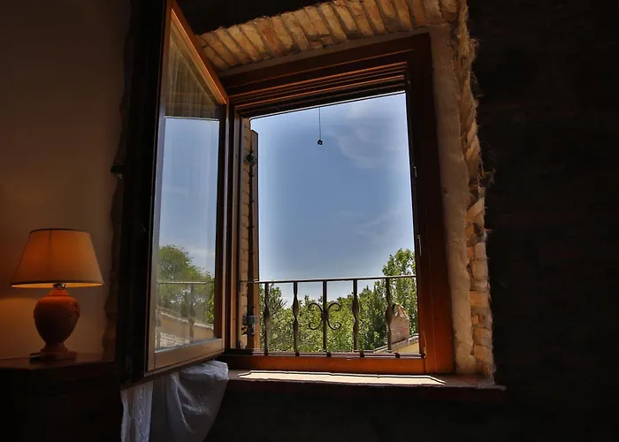 Valle Del Tione-gruppi- オルヴィエート